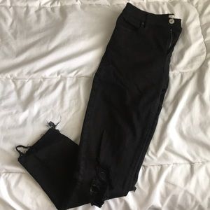 Black High-wasted Ripped Jeans